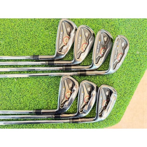 Taylormade iron set 7pc - 4-pw,